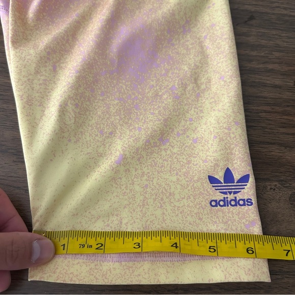 Adidas Women's Speckled Pink and Yellow Bike Shorts XS - Picture 10 of 10